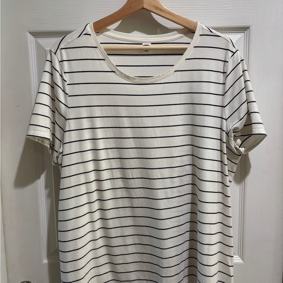 Old Navy Tops - Old Navy Cream and Black Striped Short Sleeve Tee